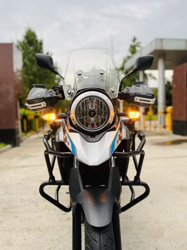 二手豪爵铃木DL250