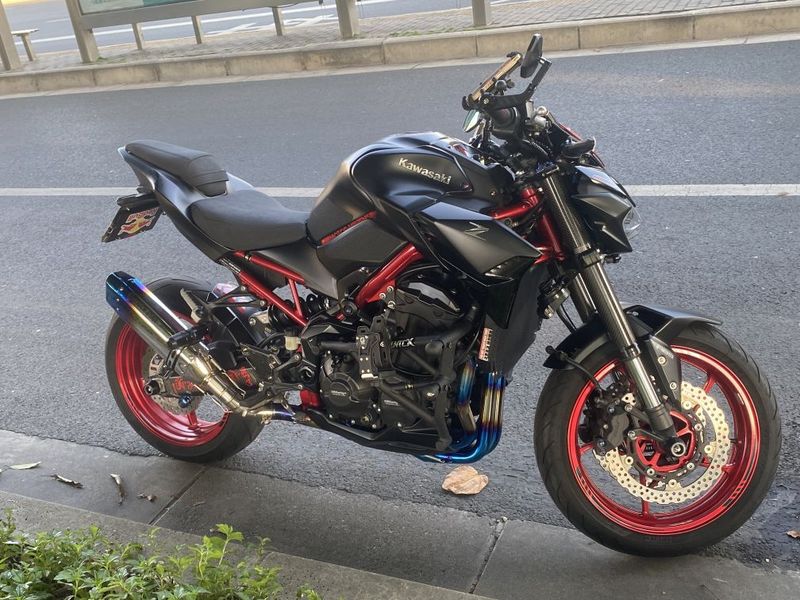 二手川崎Z900