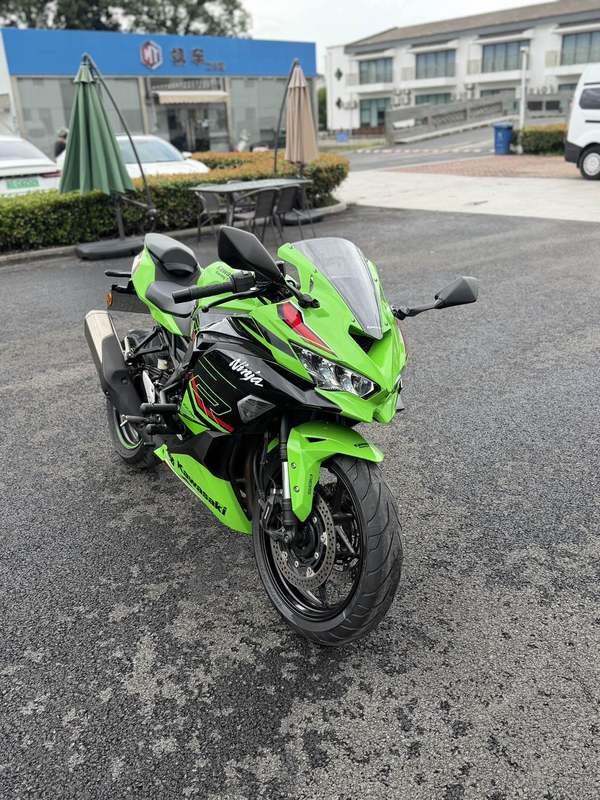 二手川崎ZX-4R