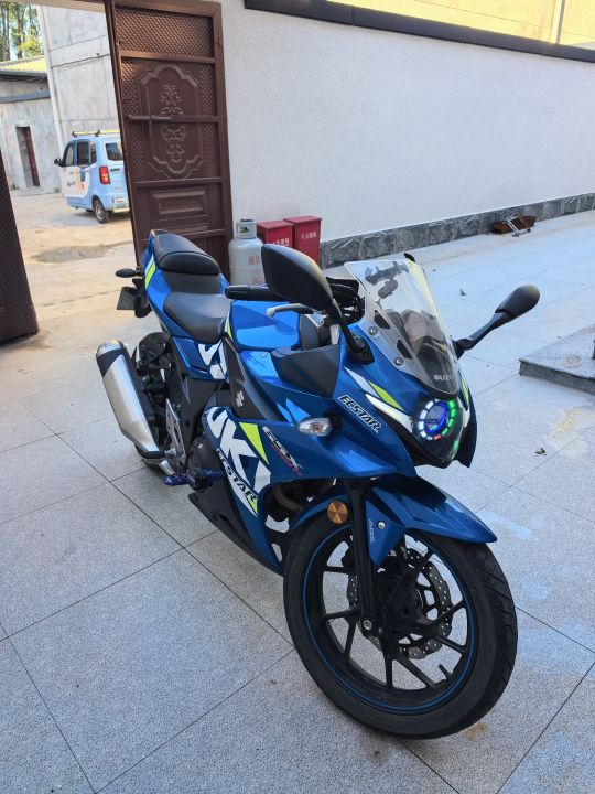 二手豪爵铃木GSX250R