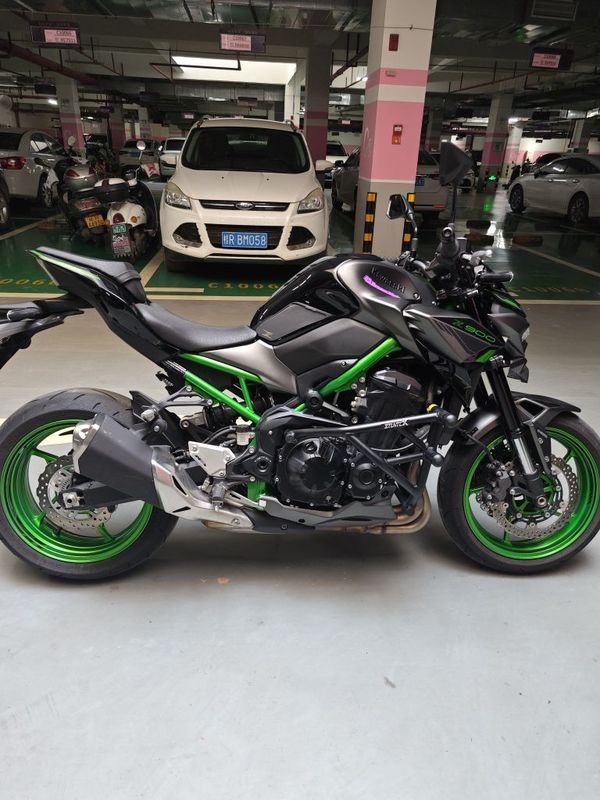 二手川崎Z900