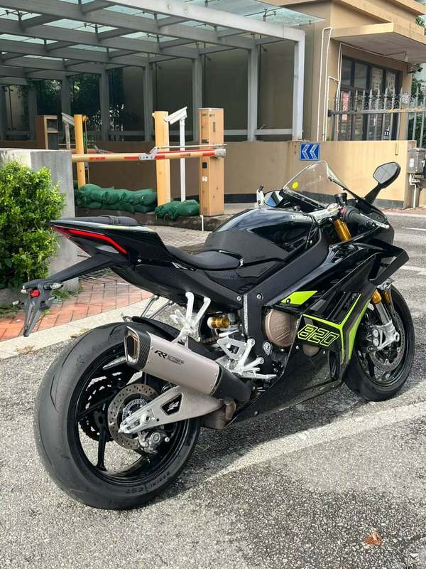 二手张雪机车820RR