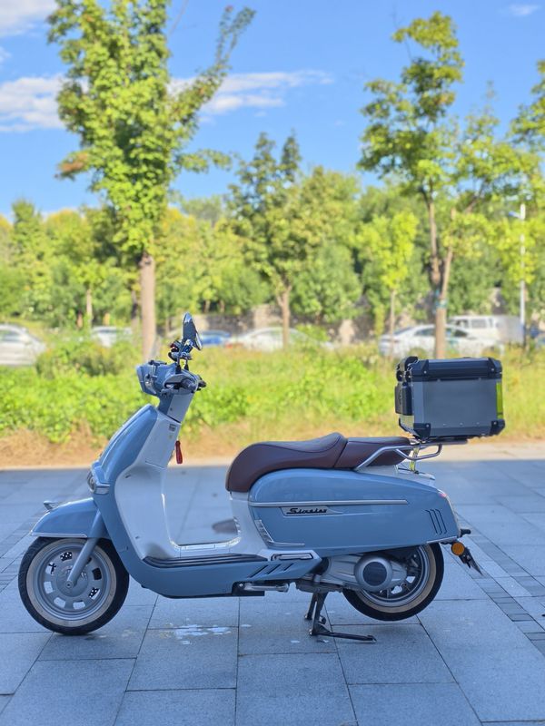 二手维多利亚Sixties 300i