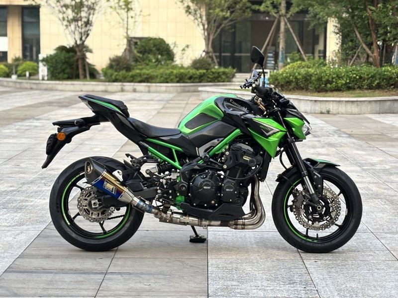 二手川崎Z900