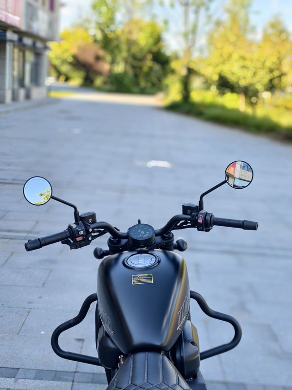 二手QJMOTOR闪300