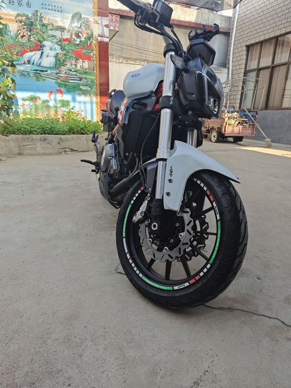 二手贝纳利蓝宝龙 BN302S