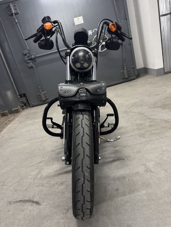 二手哈雷戴维森Iron883 硬汉