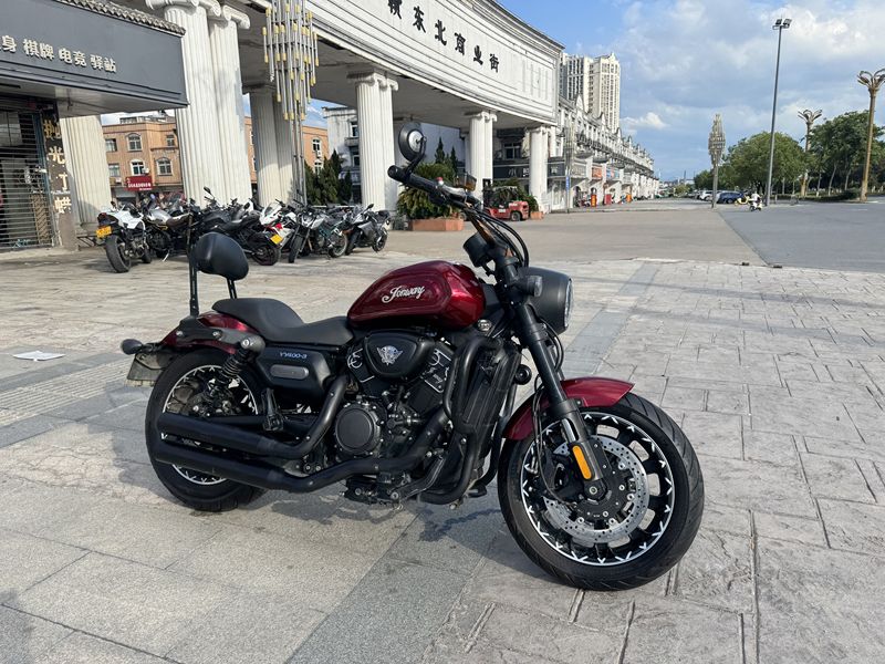 二手庄威V400
