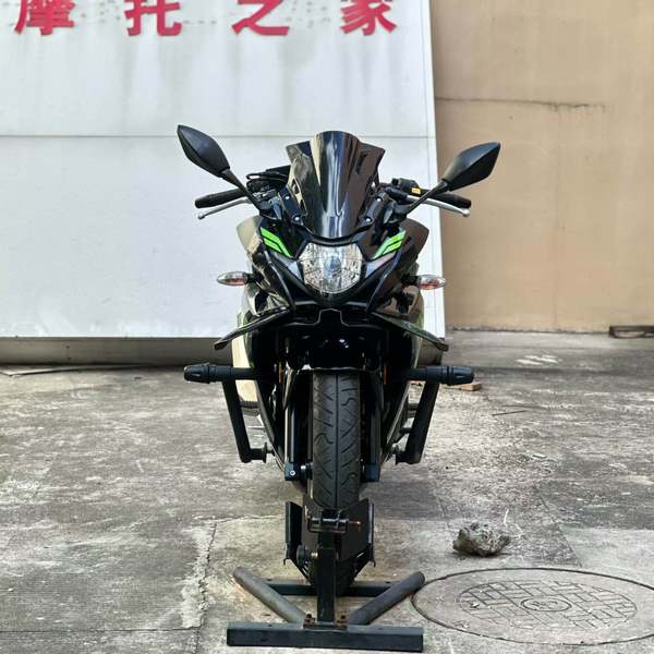二手豪爵铃木GSX250R