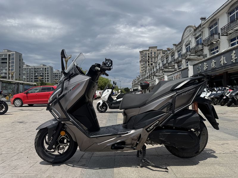 二手QJMOTOR鸿250