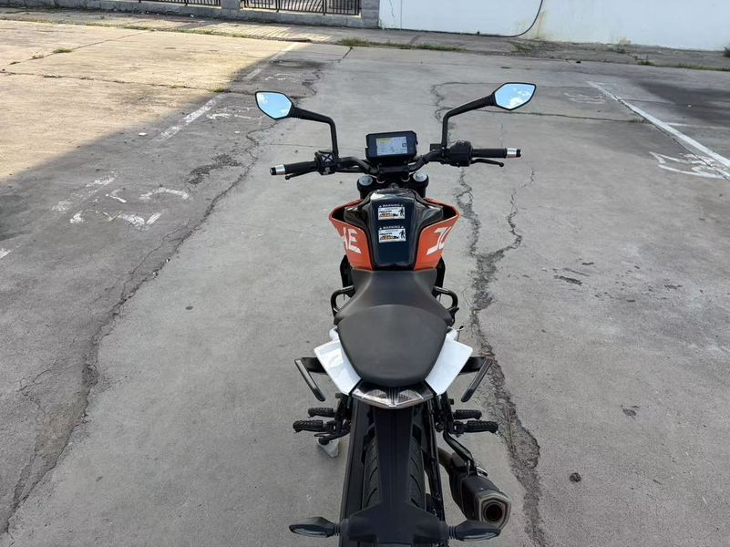 二手KTMR2R390 Duke