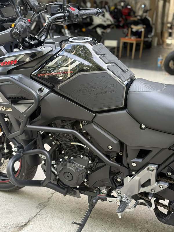 二手豪爵铃木DL250