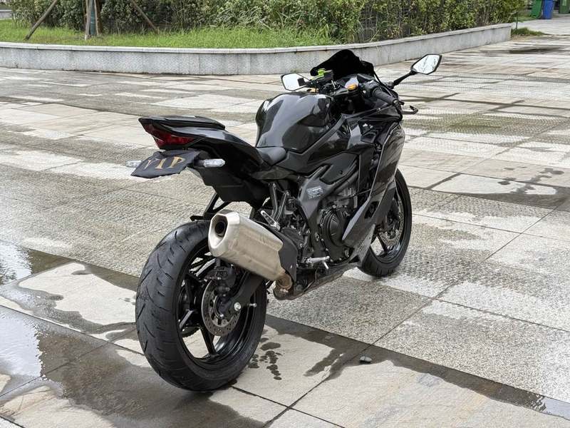 二手川崎ZX-4R