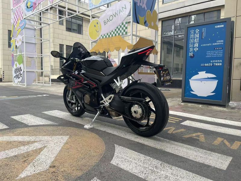 二手张雪机车500RR