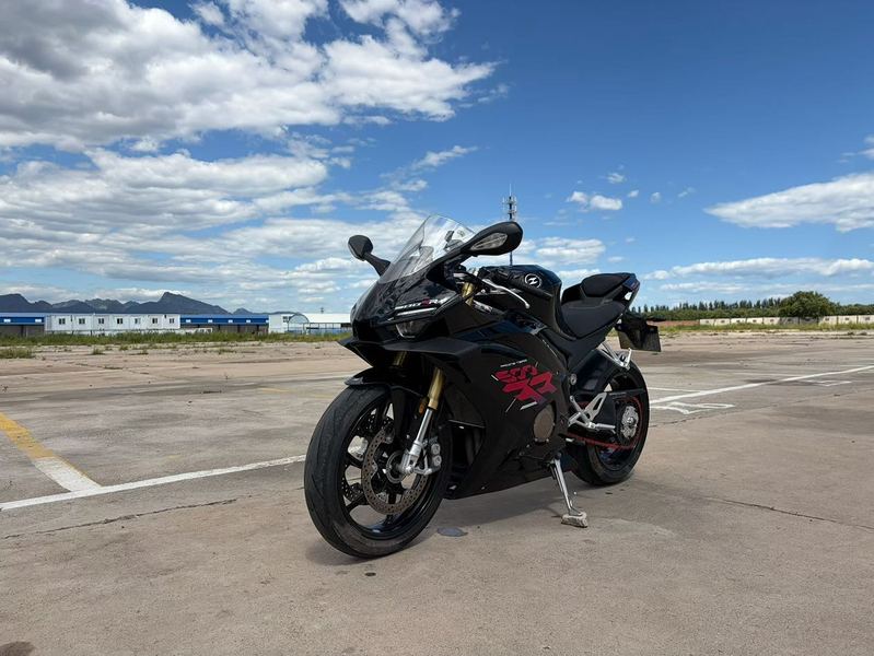 二手张雪机车500RR