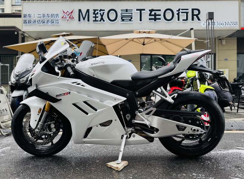 二手张雪机车820RR