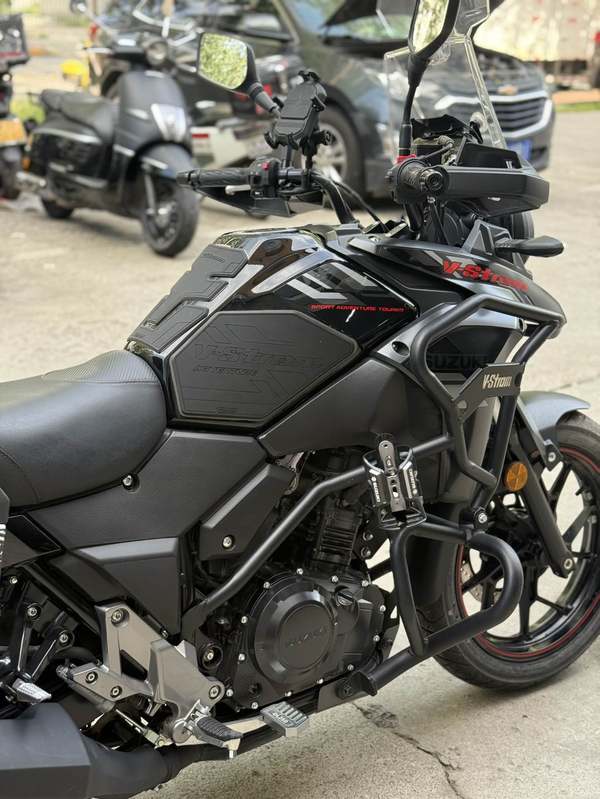 二手豪爵铃木DL250