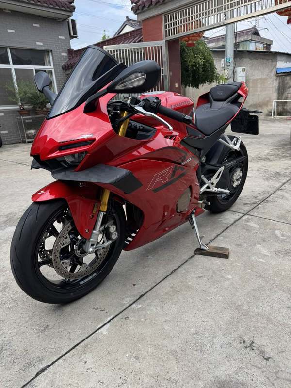 二手张雪机车500RR
