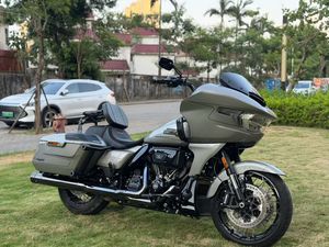 二手哈雷戴维森公路滑翔 Road Glide