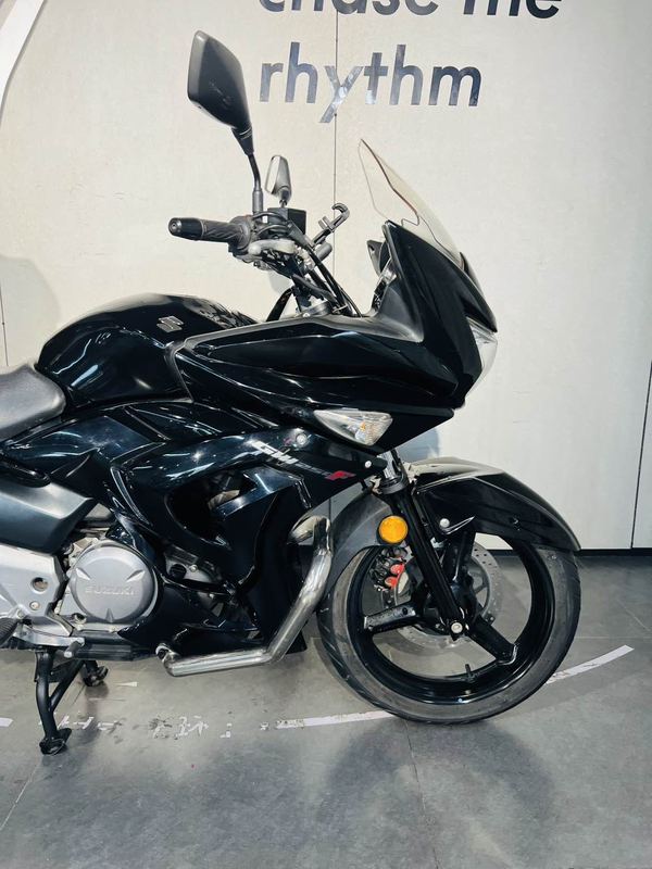 二手铃木GW 250F Inazuma 