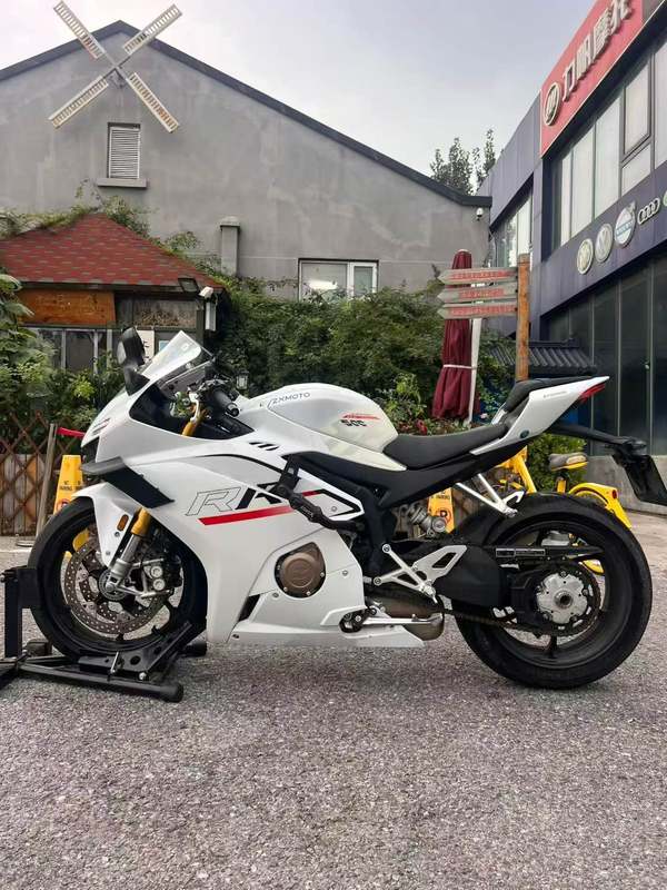 二手张雪机车500RR