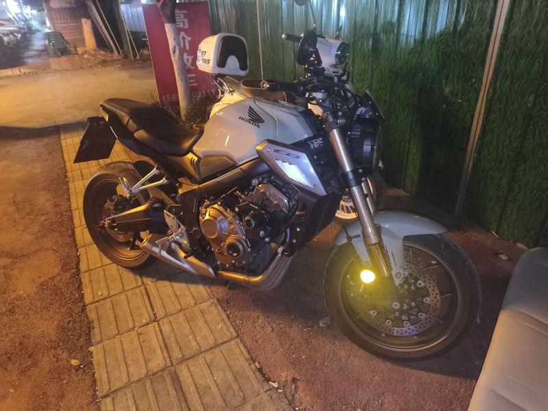 二手本田CB650R 