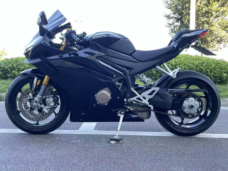 二手张雪机车500RR