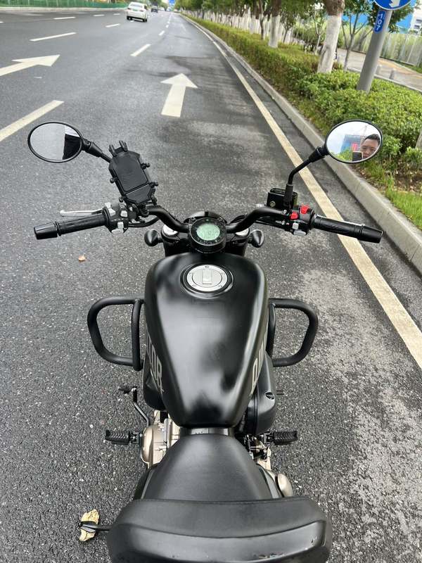 二手QJMOTOR闪300