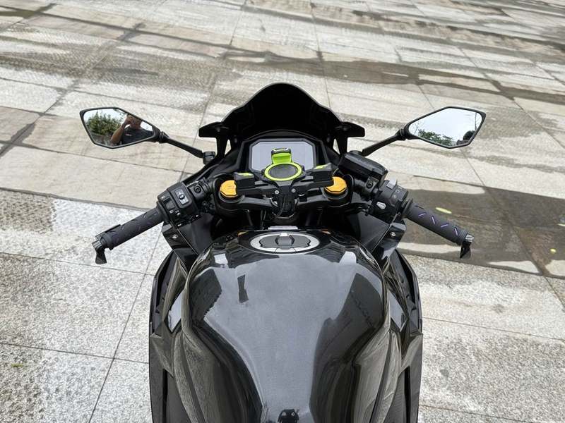 二手川崎ZX-4R