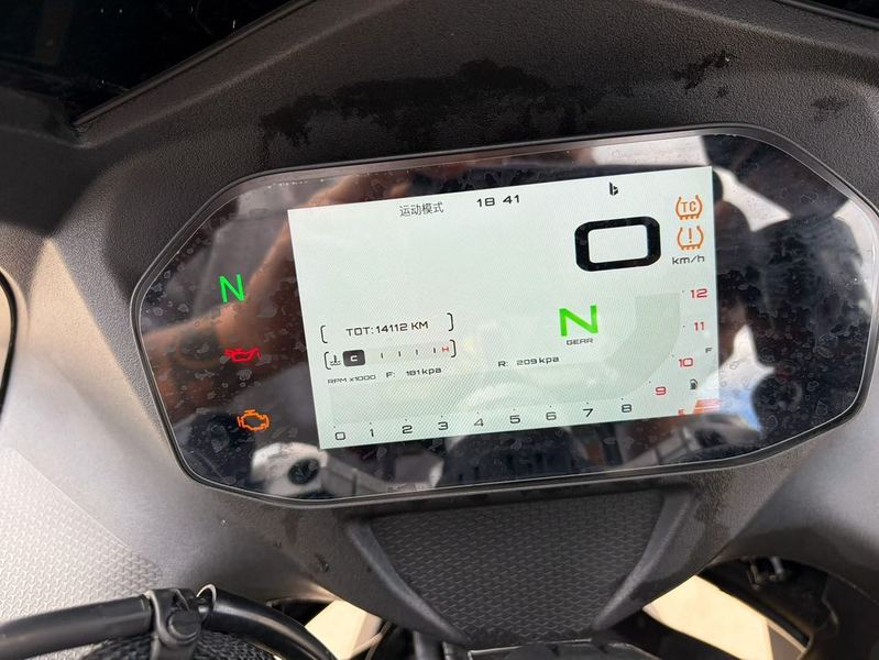 二手QJMOTOR赛800