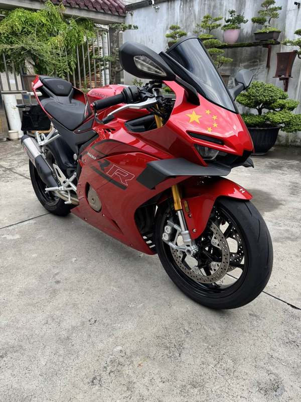 二手张雪机车500RR