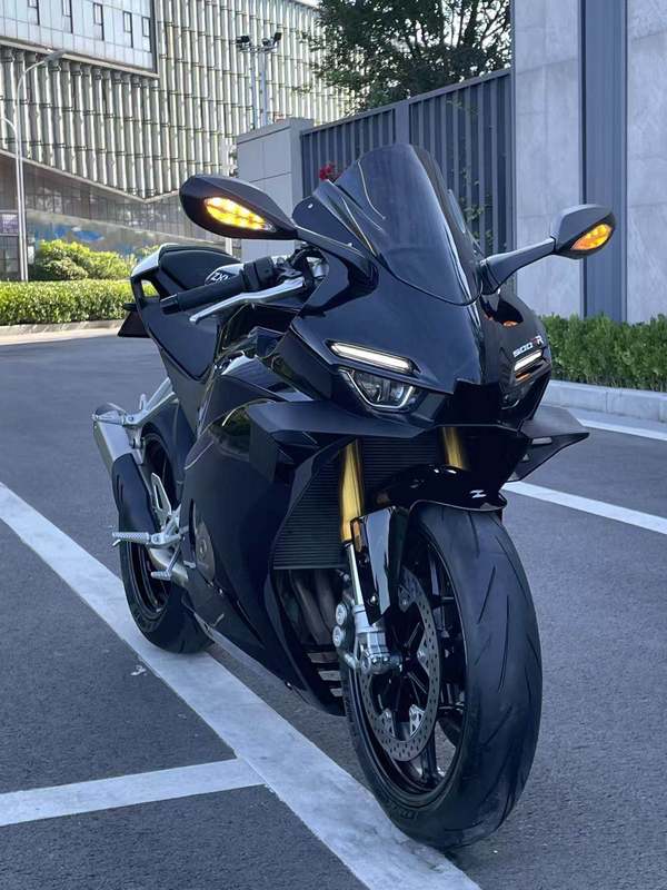 二手张雪机车500RR