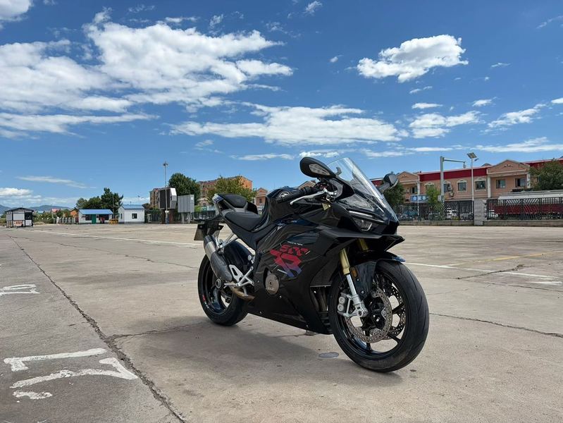 二手张雪机车500RR