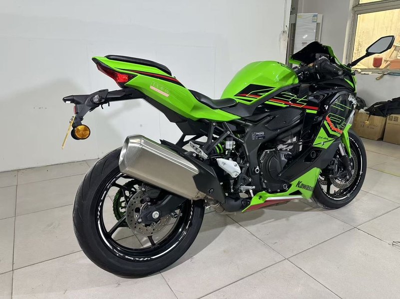 二手川崎ZX-4R