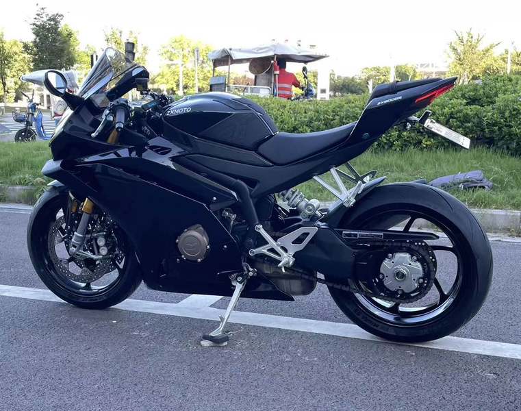 二手张雪机车500RR