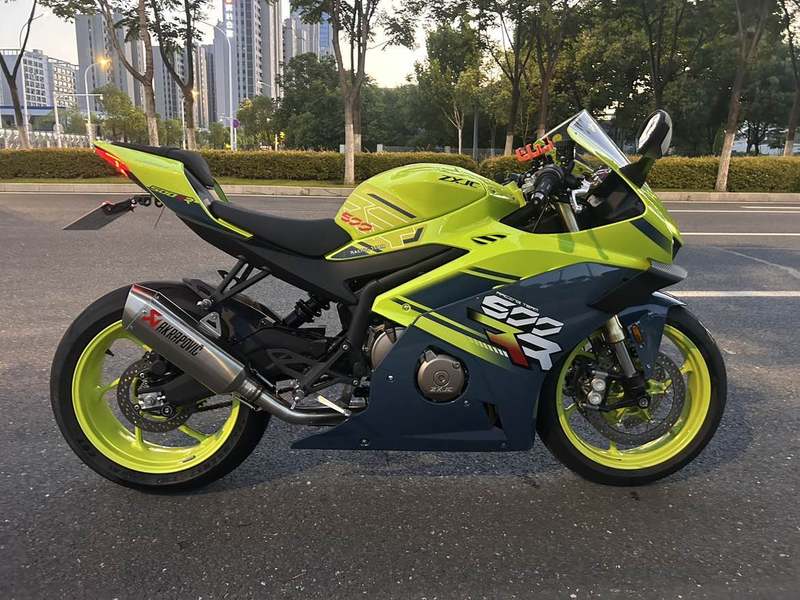 二手张雪机车500RR
