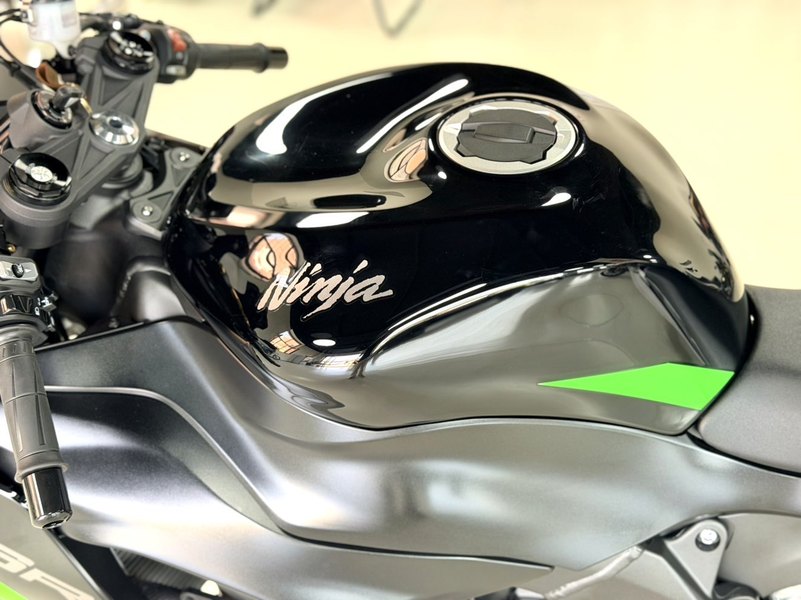 二手川崎Ninja ZX-6R 