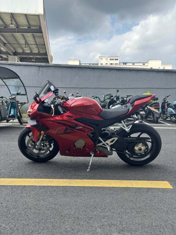 二手张雪机车500RR