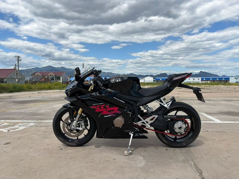 二手张雪机车500RR