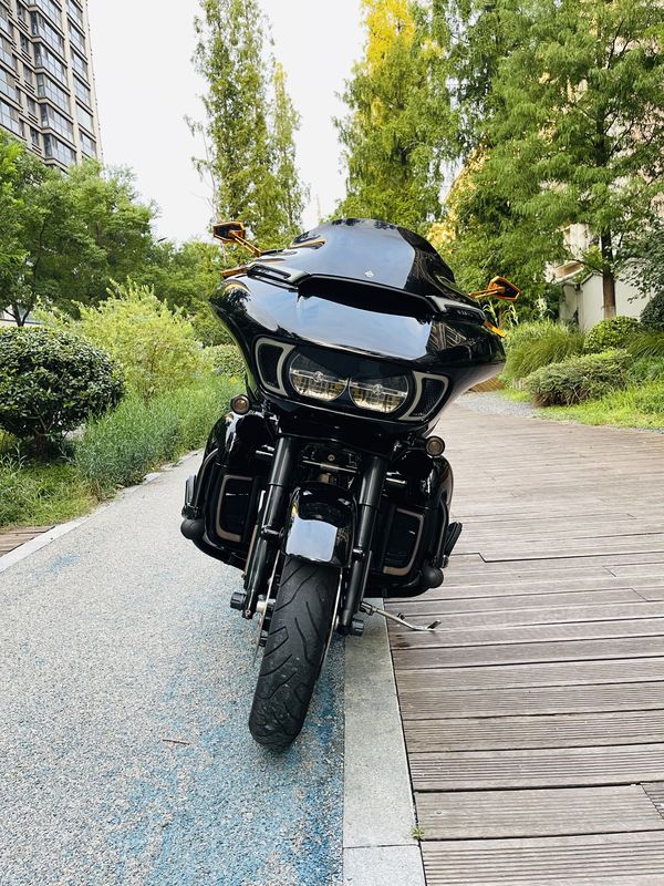 二手哈雷戴维森公路滑翔 Road Glide