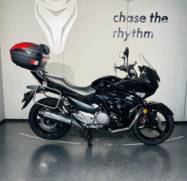 二手铃木GW 250F Inazuma 