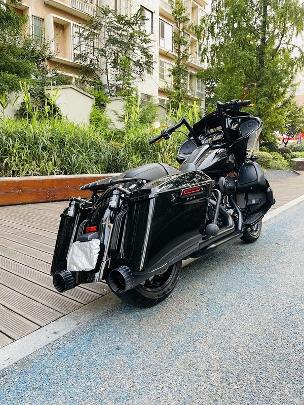 二手哈雷戴维森公路滑翔 Road Glide