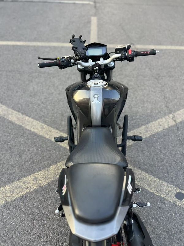 二手贝纳利小迅龙 BN150S