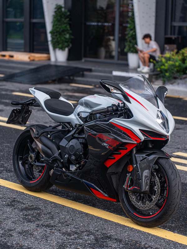 二手奥古斯塔F3 800
