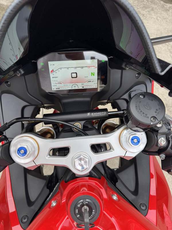 二手张雪机车500RR