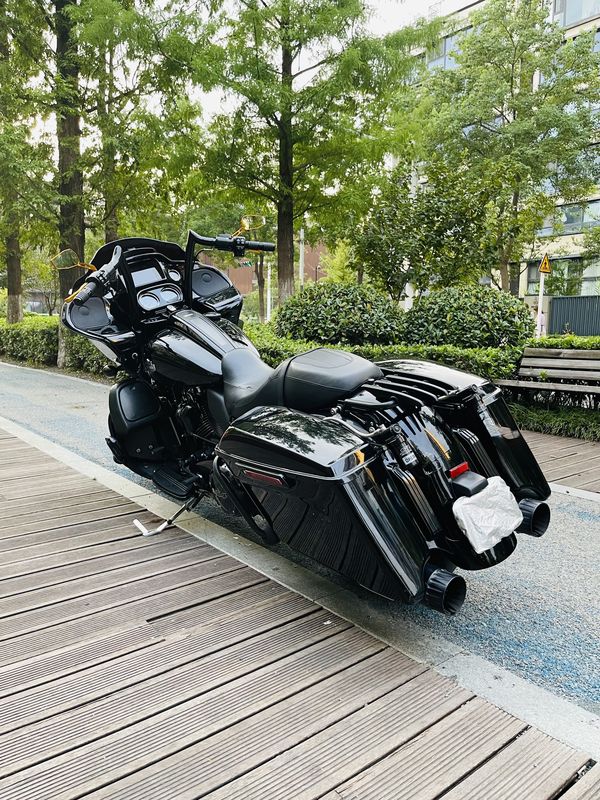 二手哈雷戴维森公路滑翔 Road Glide