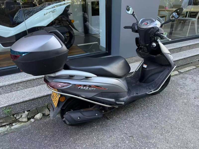 二手济南铃木优友 UU125i