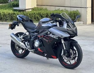 二手贝纳利龙卷风 Tornado 302R