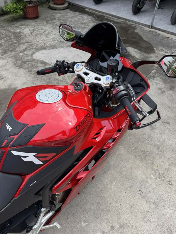 二手张雪机车500RR