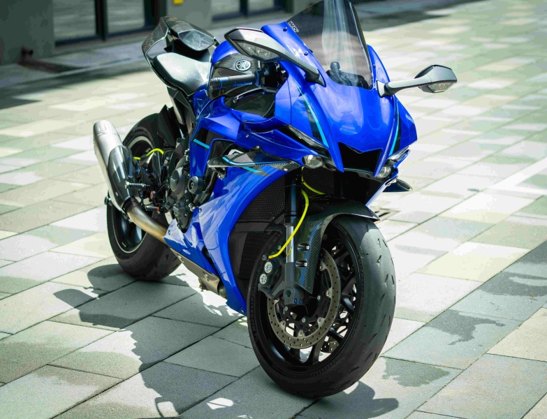 二手雅马哈YZF-R1